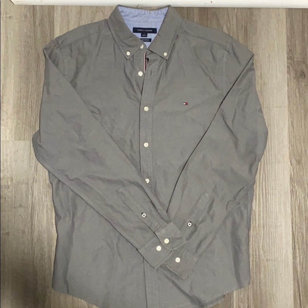 Tommy Hilfiger long sleeve shirt